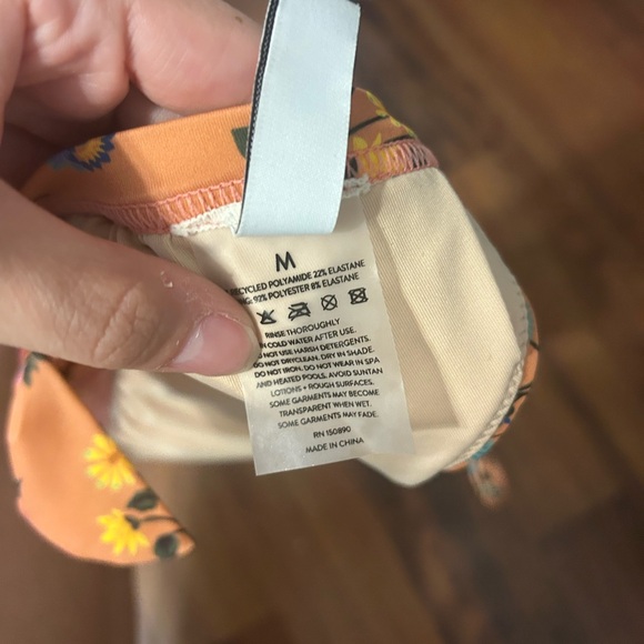 Spell posy bikini set - Picture 16 of 16